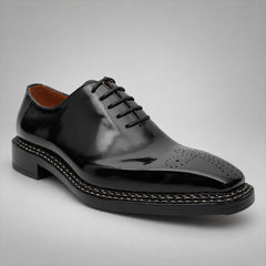 PASCH 267118B Black shell cordovan footwear, angle view