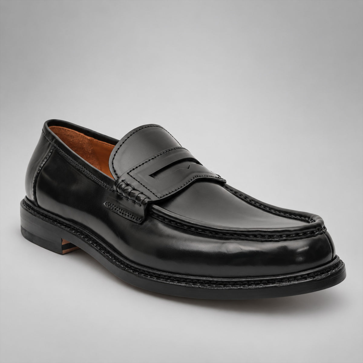 PASCH 267120B Black shell cordovan footwear, angle view