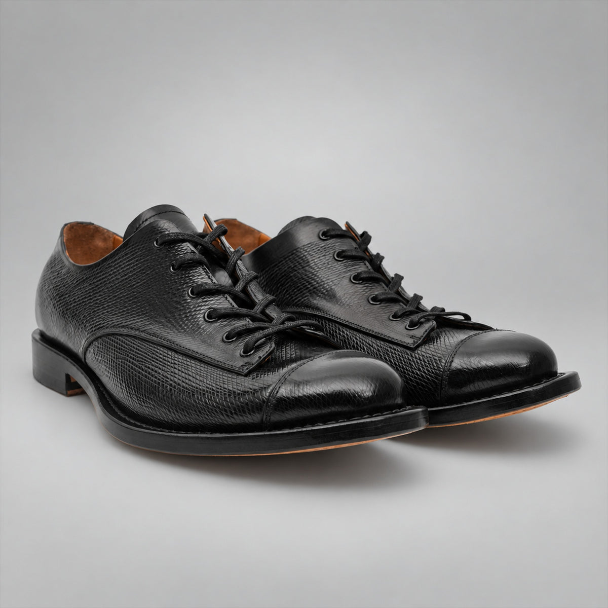 PASCH 267111B Black shell cordovan footwear, pair view