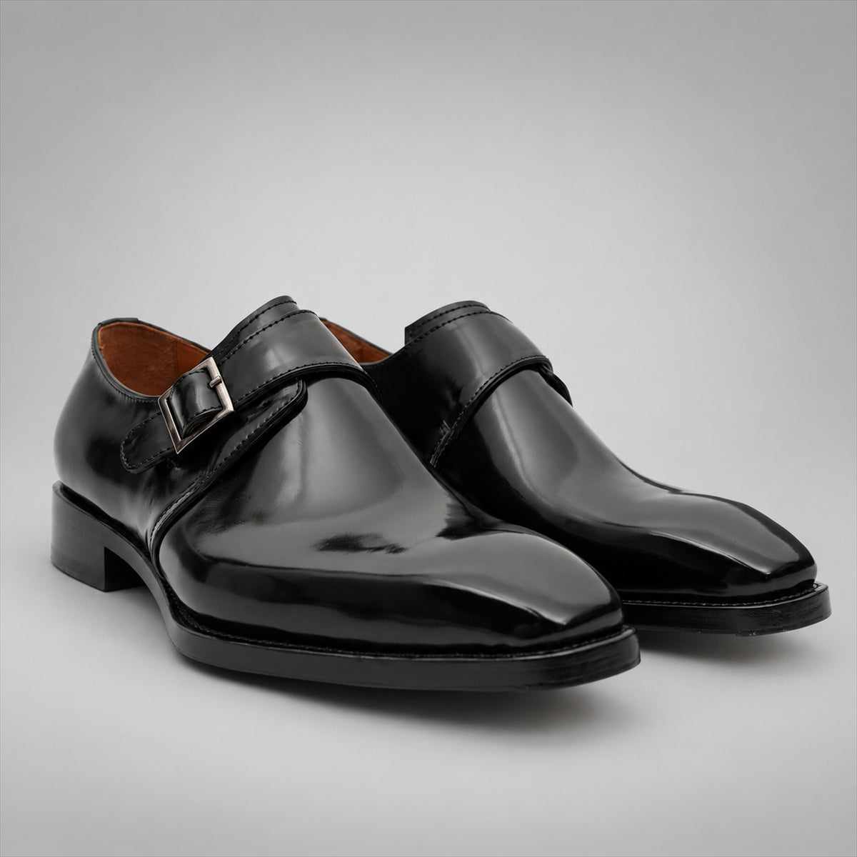 PASCH 267112B Black shell cordovan footwear, pair view