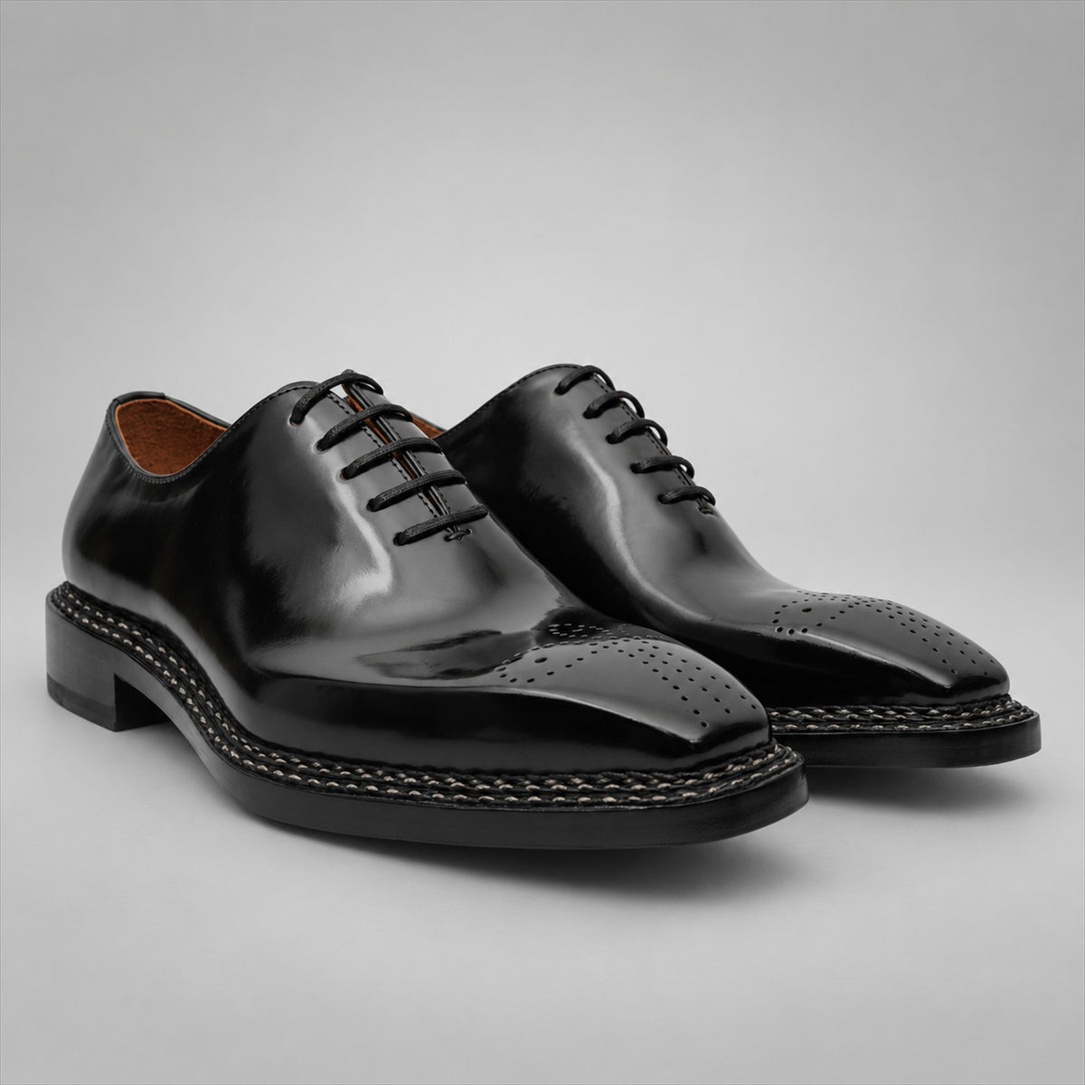 PASCH 267118B Black shell cordovan footwear, pair view