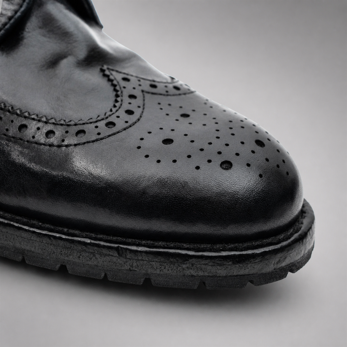 PASCH Ashford Wingtip Derby in Blue Water-Washed Leather