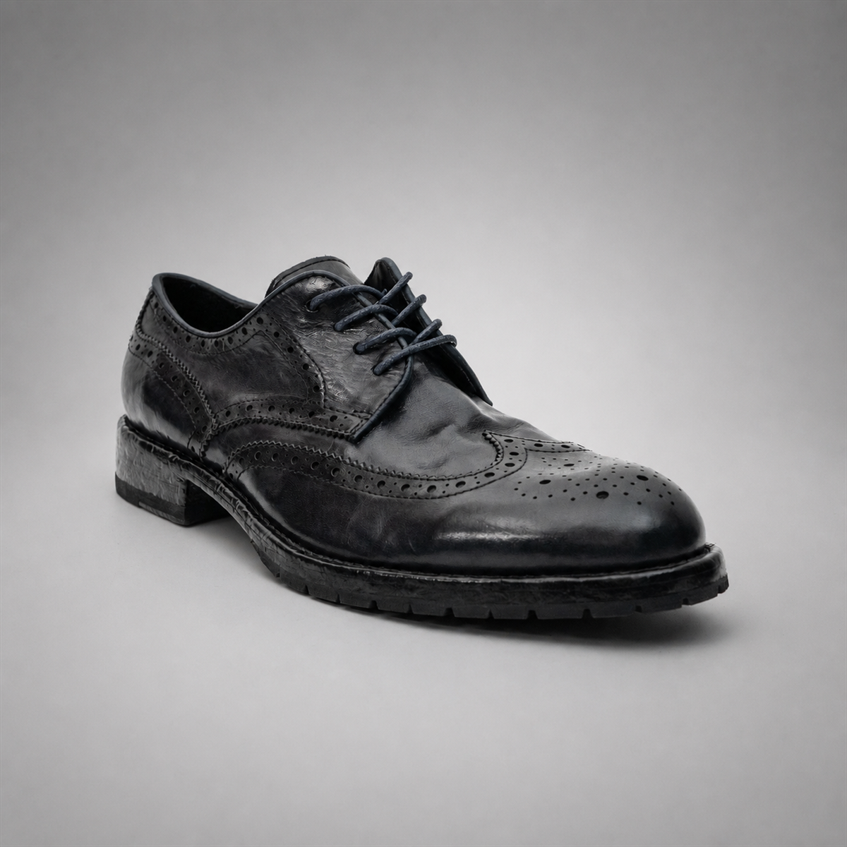 PASCH Ashford Wingtip Derby in Blue Water-Washed Leather