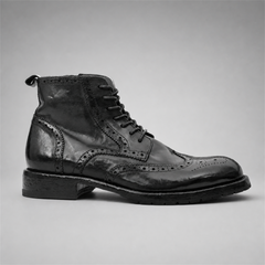 PASCH Alder wingtip boot in black water-washed leather