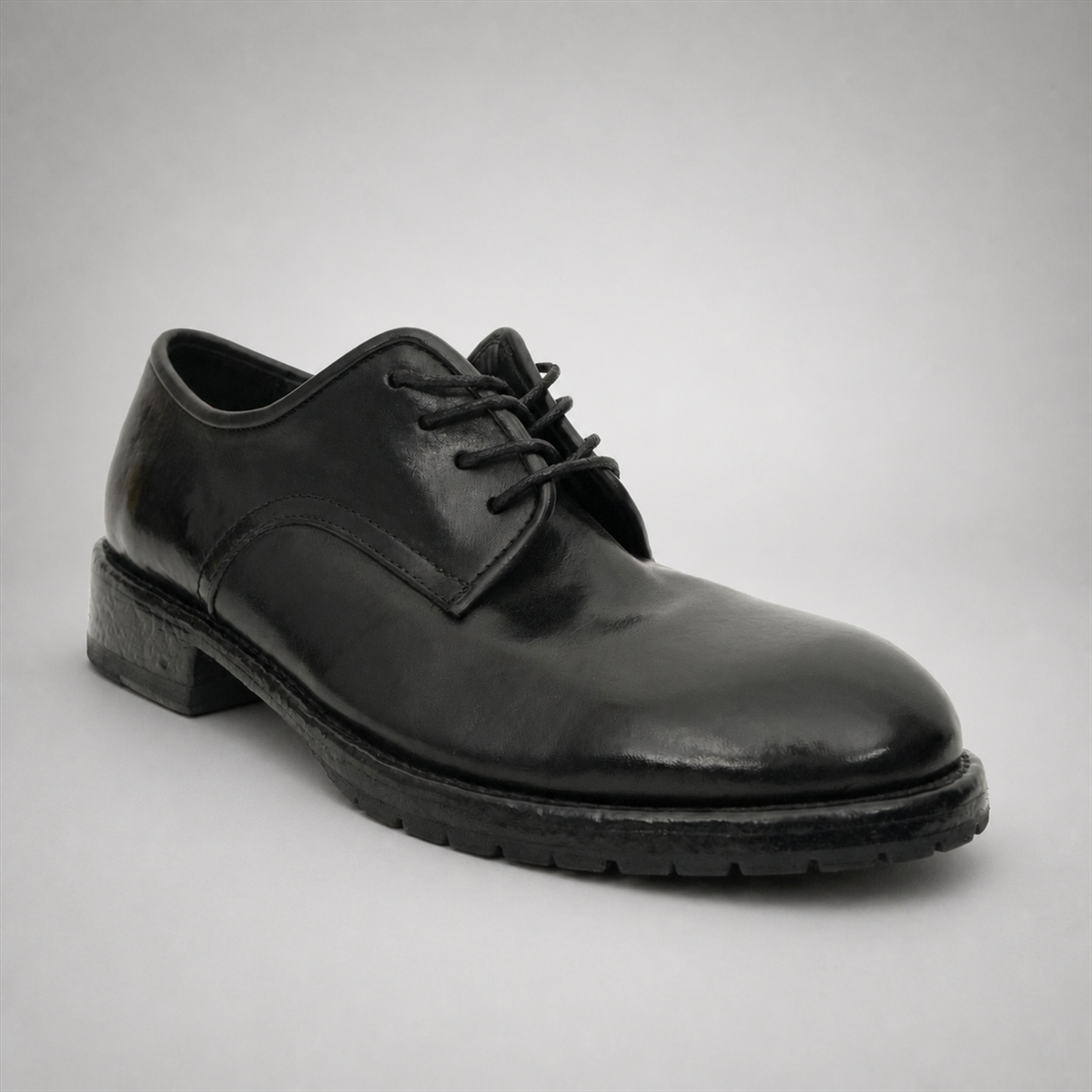PASCH Harcourt Plain-Toe Derby in Black Water-Washed Leather