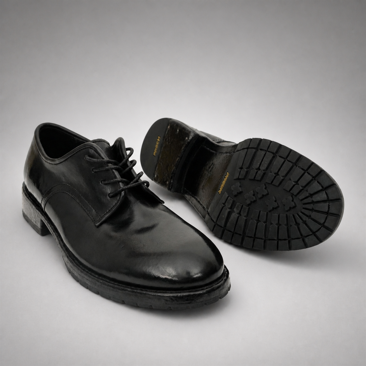 PASCH Harcourt Plain-Toe Derby in Black Water-Washed Leather