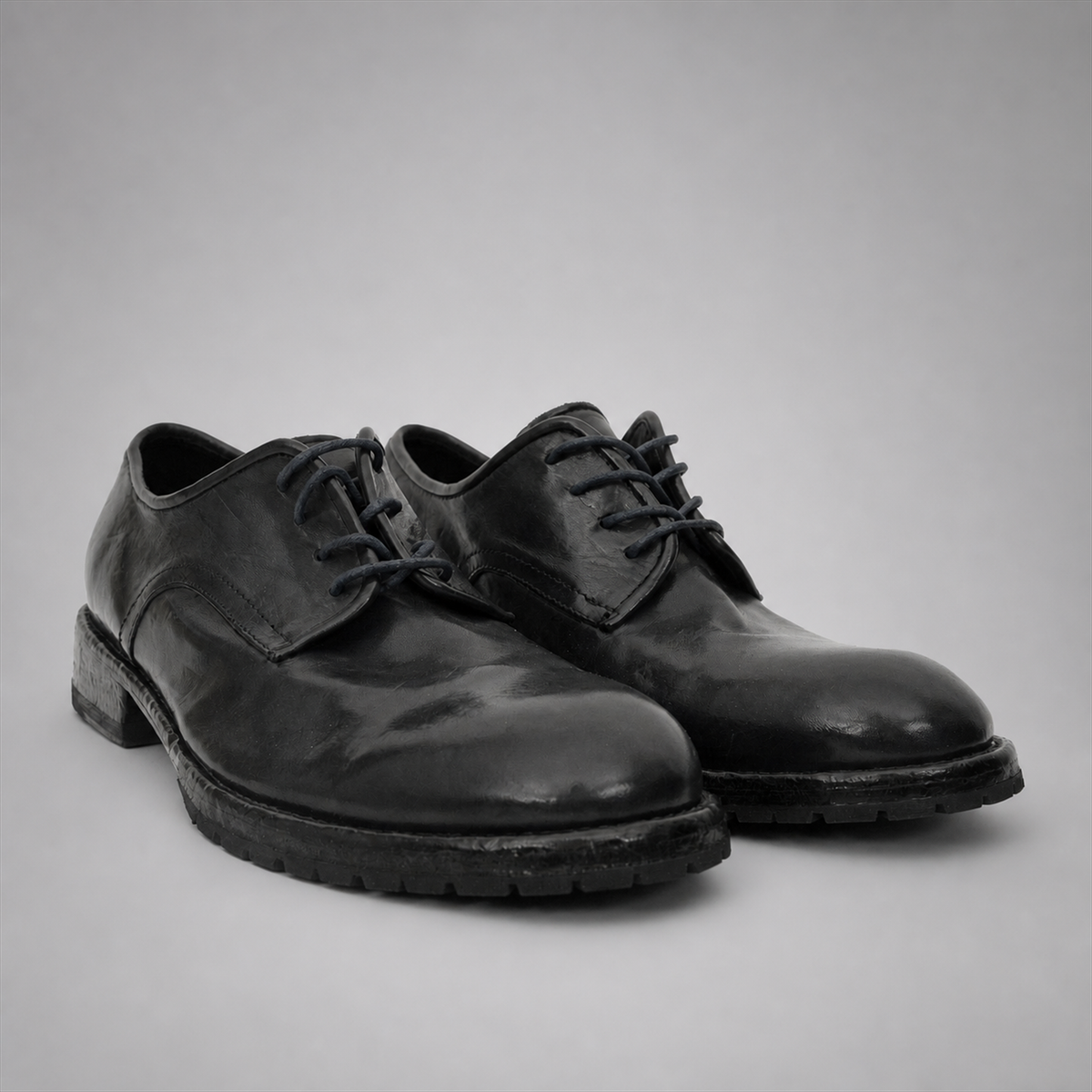 PASCH Harcourt Plain-Toe Derby in Blue Water-Washed Leather