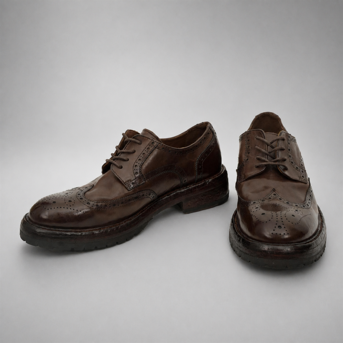 PASCH Kingsley Wingtip Derby in Coffee Brown Water-Washed Leather