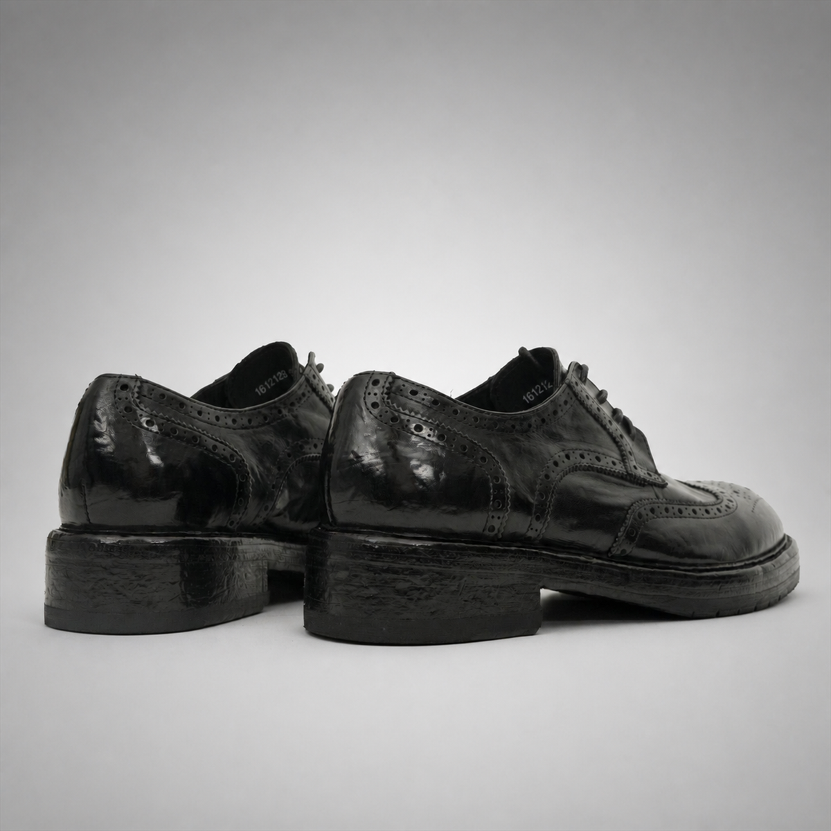 PASCH Kingsley Wingtip Derby in Black Water-Washed Leather