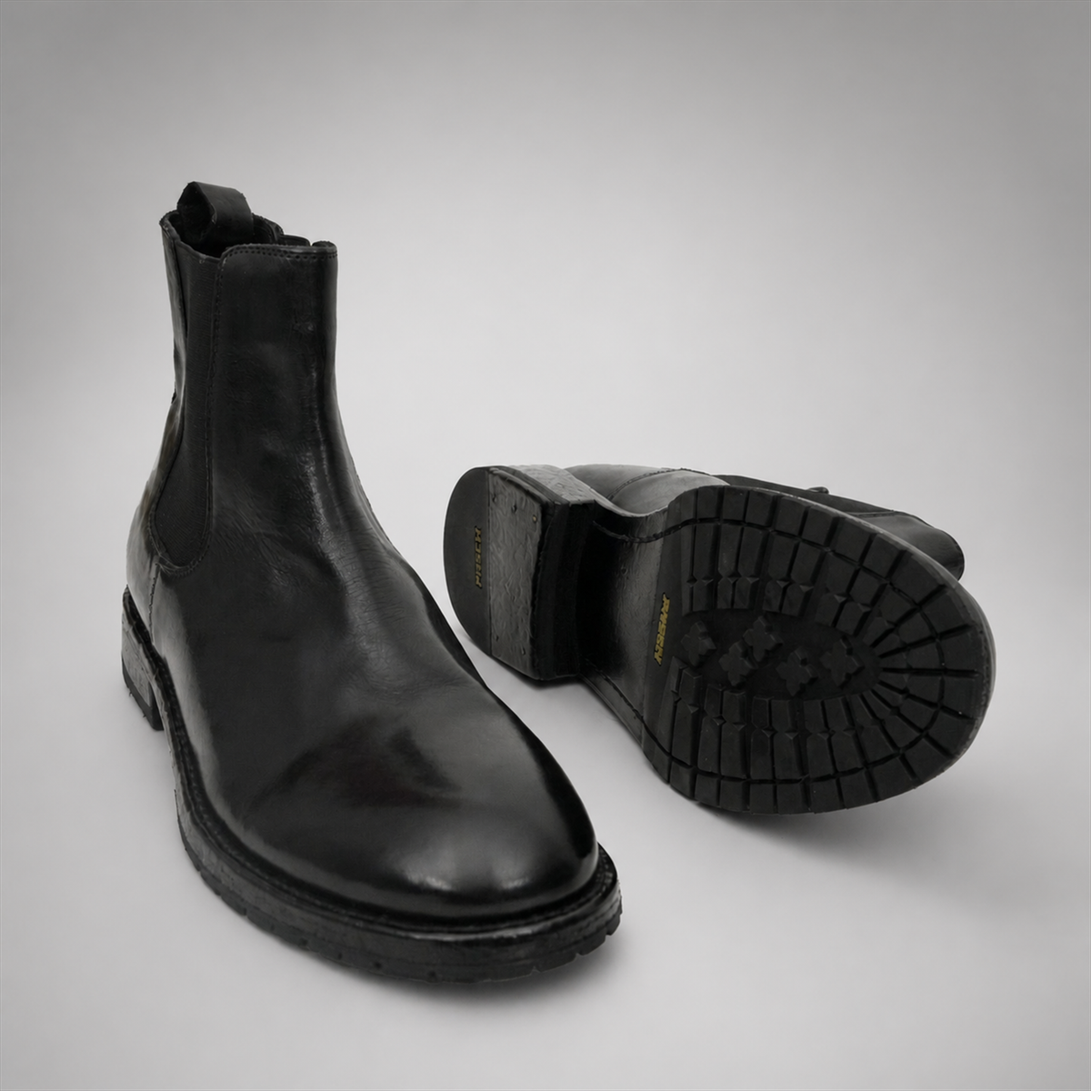 PASCH Regent Chelsea boot in black water-washed leather