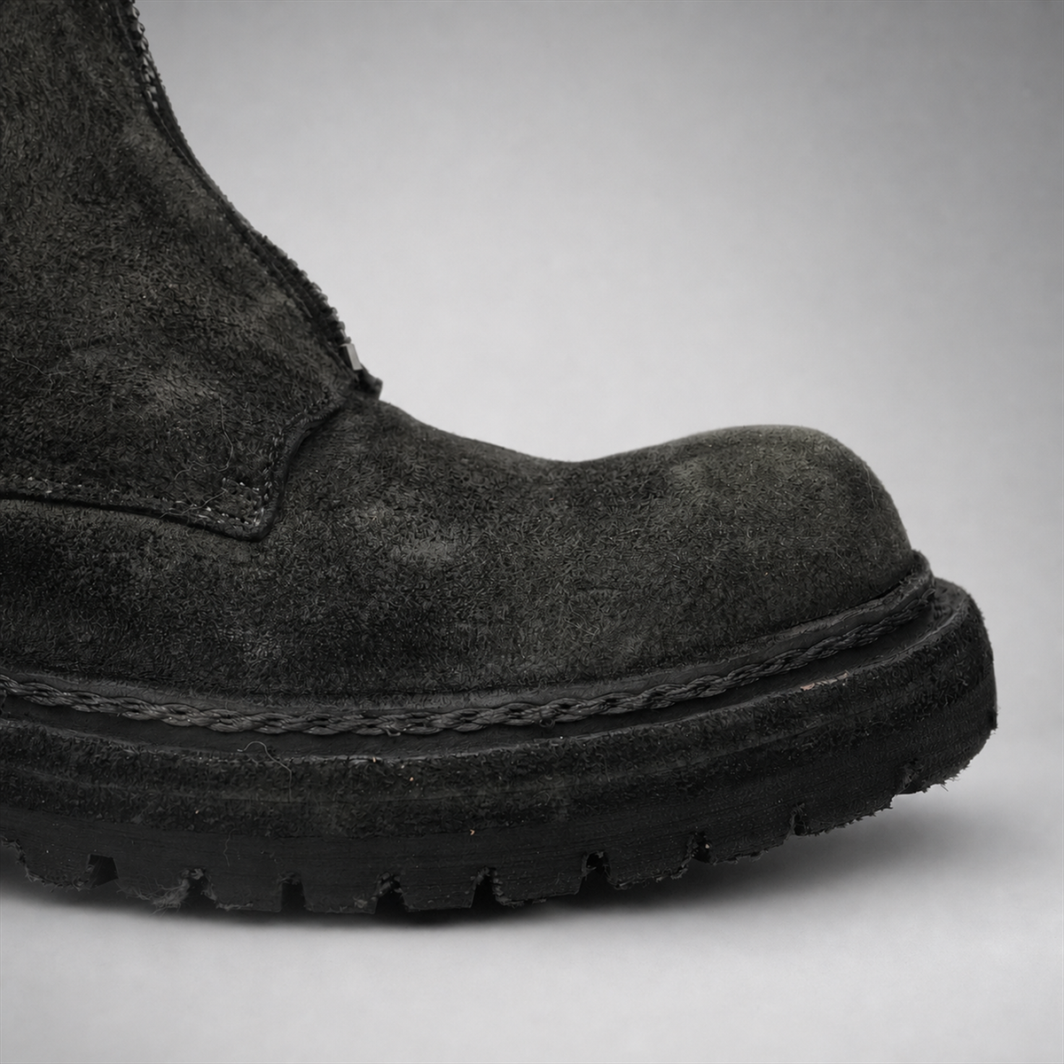 PASCH Vanguard Front-Zip Boot in Charcoal Black Leather