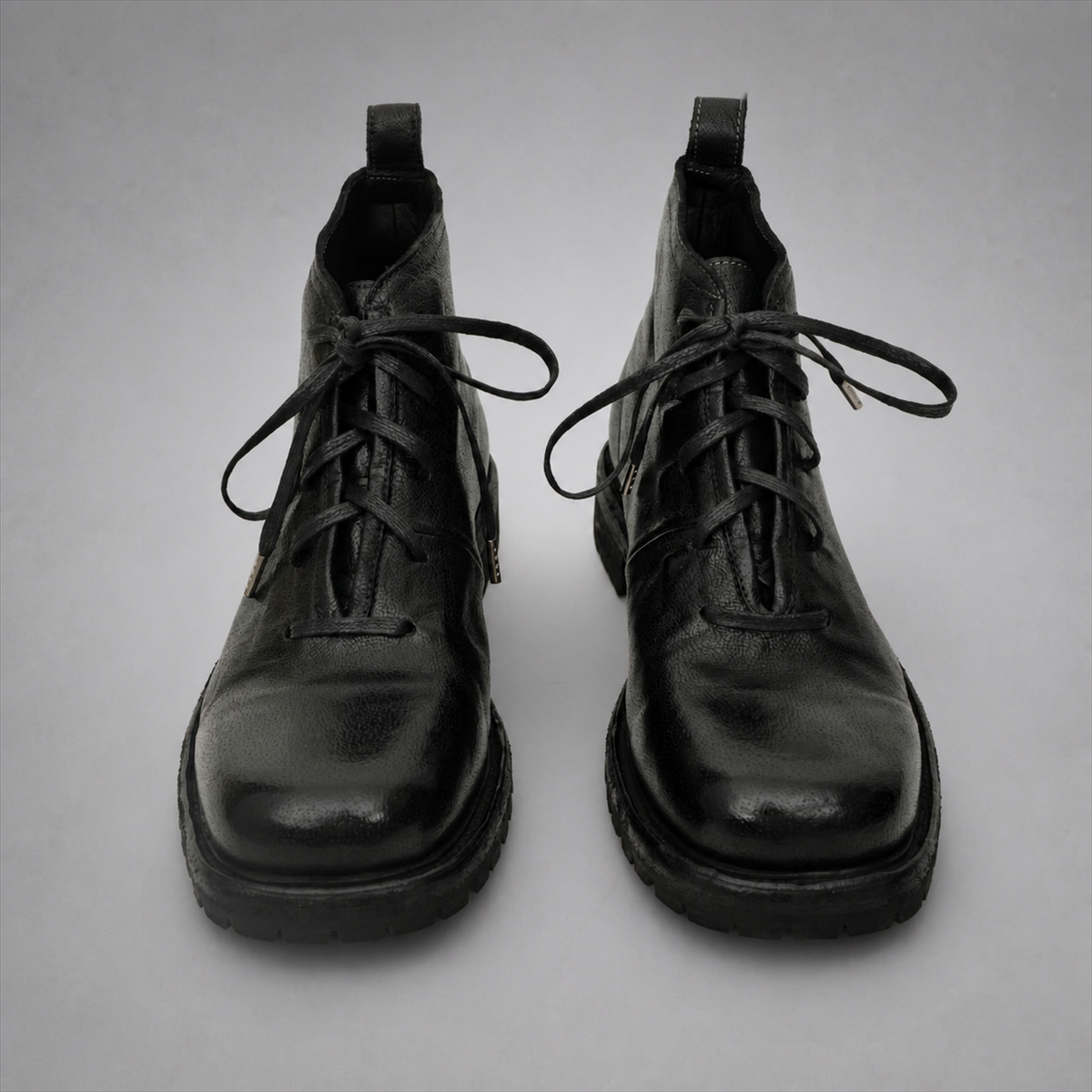 PASCH Forge Plain-Toe Service Boot in Black Leather