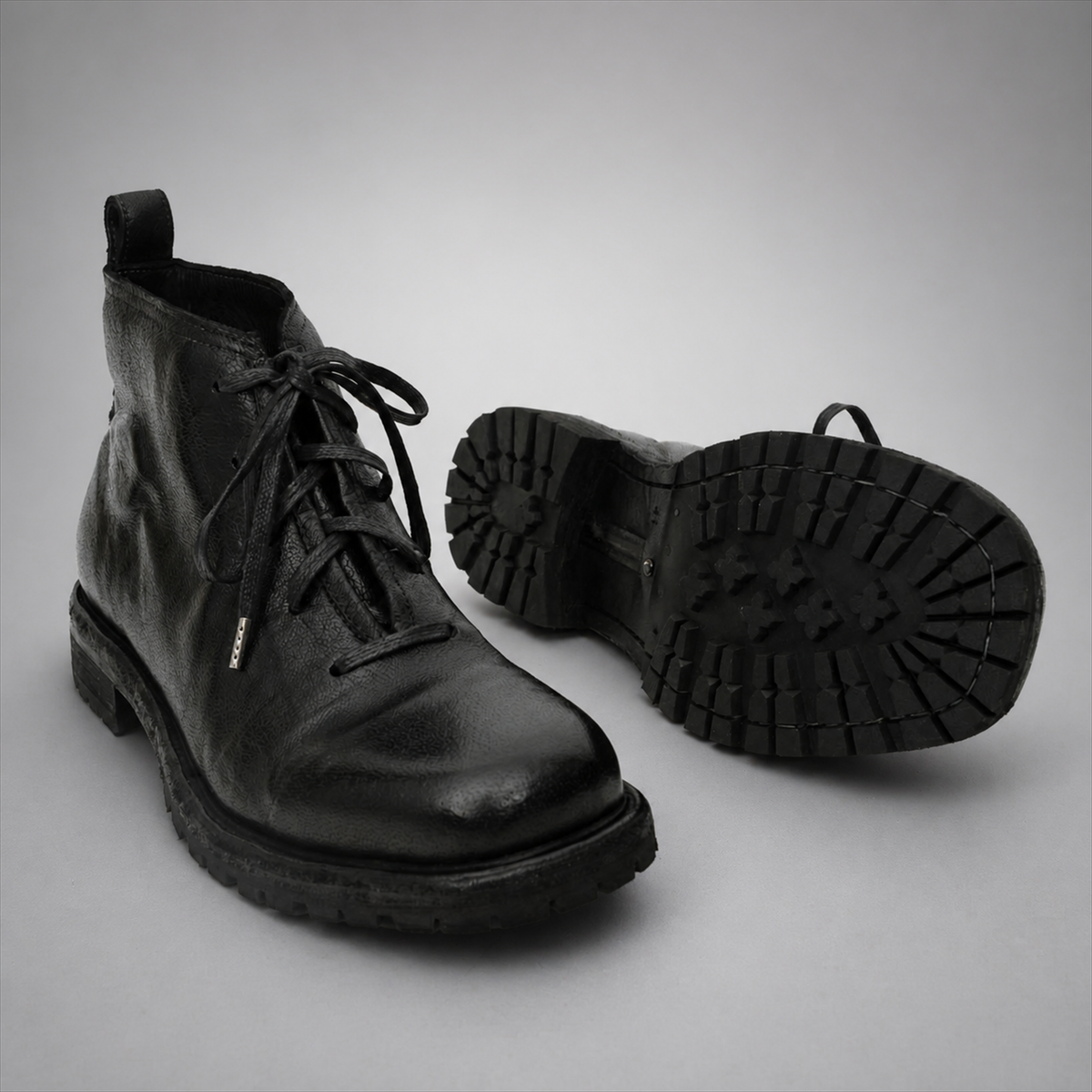 PASCH Forge Plain-Toe Service Boot in Black Leather
