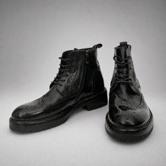 PASCH Beaumont Wingtip Boot in Black Water-Washed Leather