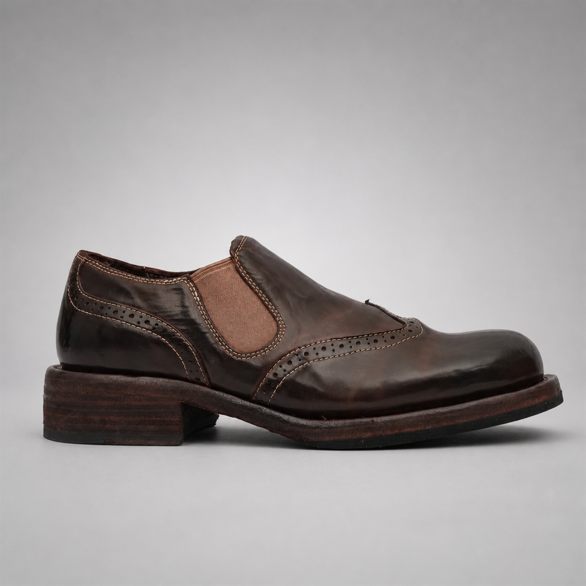 PASCH Rivington Elastic-Side Brogue Shoe in Coffee Brown Shell Cordovan, side view