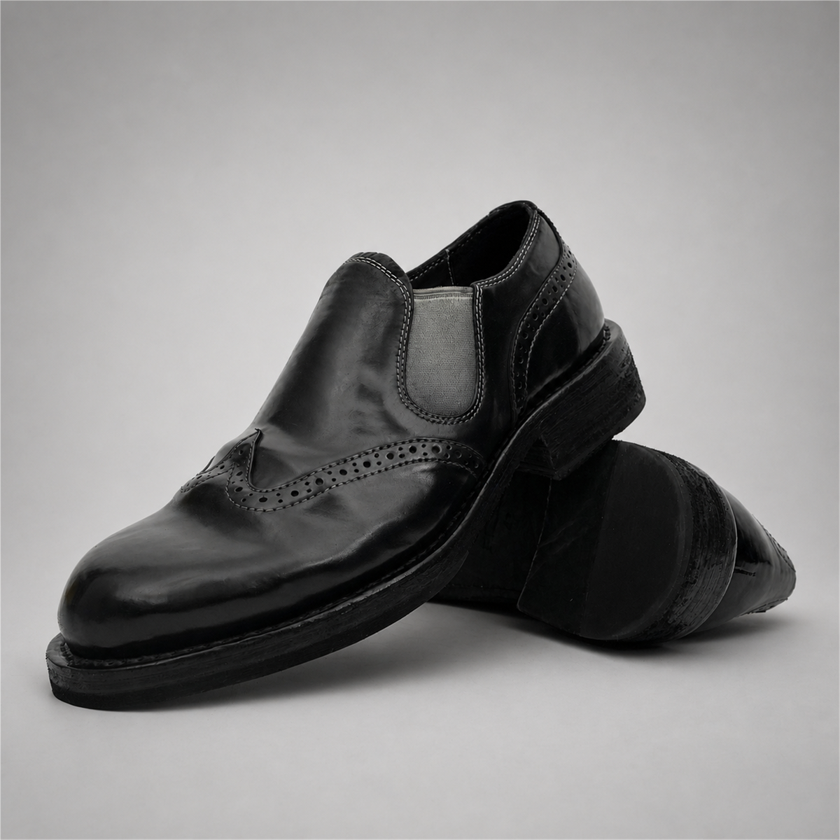 PASCH Rivington Elastic-Side Brogue Shoe in Black Shell Cordovan